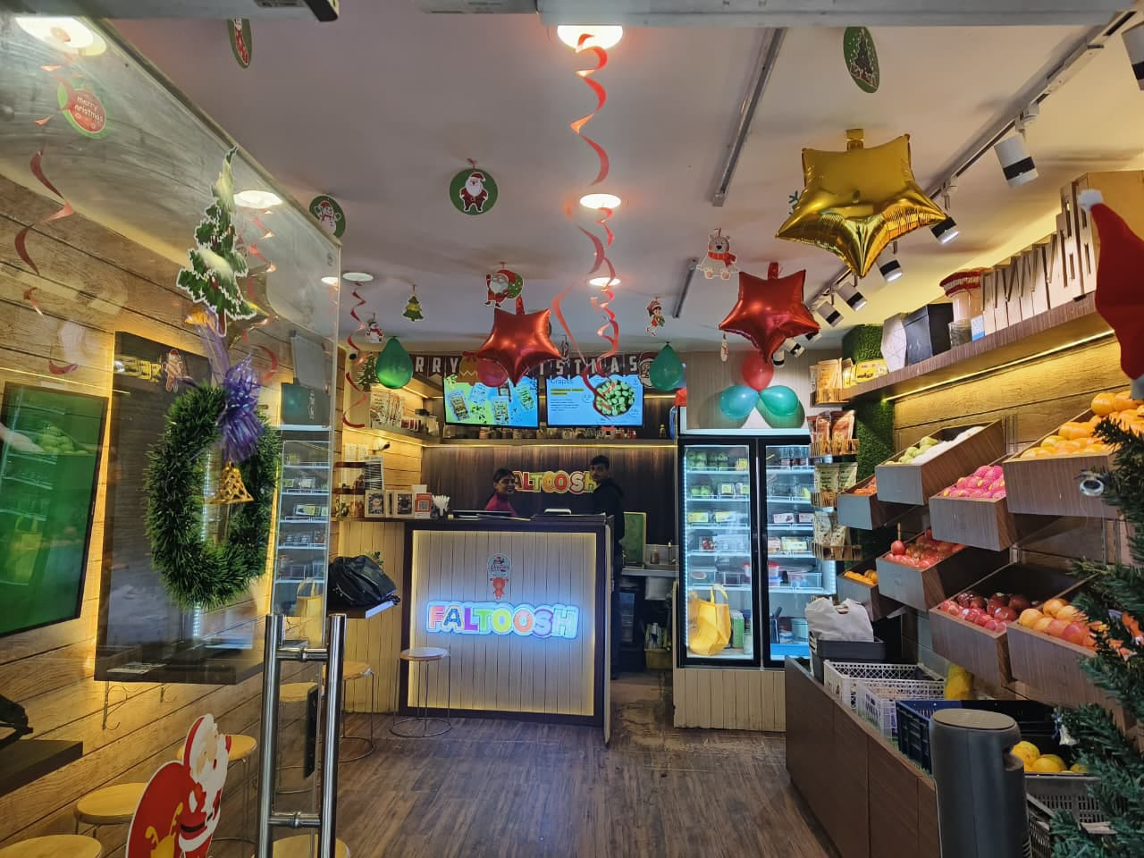 Faltoosh Bangur interior